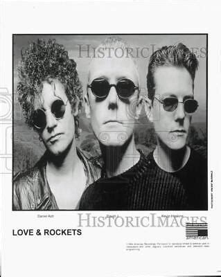 1994 Press Photo Love & Rockets, Music Group - pip28051 | eBay