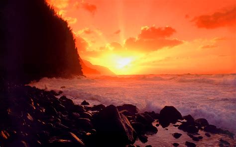 Superb Sunset On A Beach In Kauai Hawaii Hd Wallpaper 334974 : Wallpapers13.com