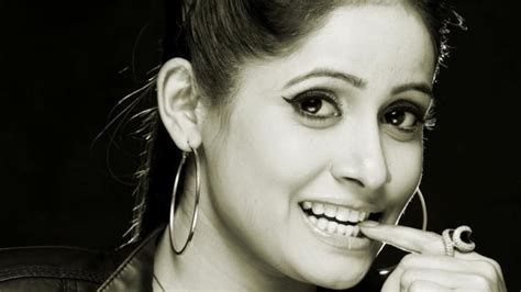 miss pooja biography, miss pooja family - Bolly Holly Baba