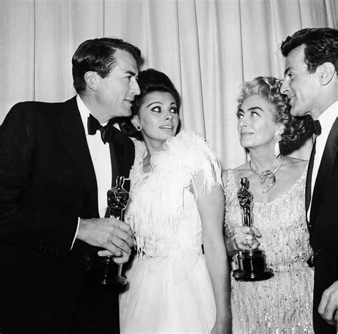 1963 Oscar Clips to Watch After Feud’s Episode