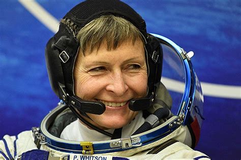 Peggy Whitson: Female US astronaut breaks spacewalk record - Canada Journal - News of the World