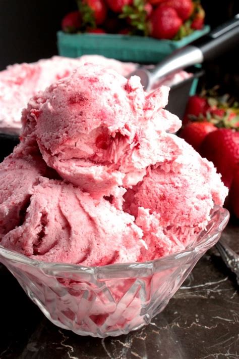 Fresh Strawberry Ice Cream - Big Bear's Wife