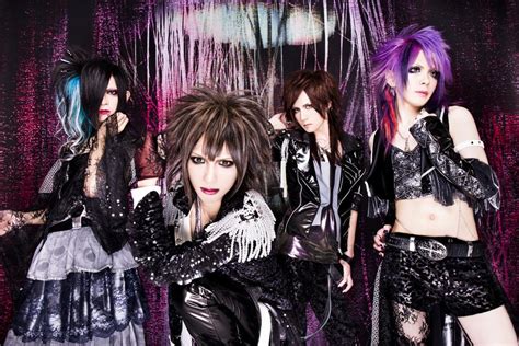 JILUKA discography (top albums) and reviews