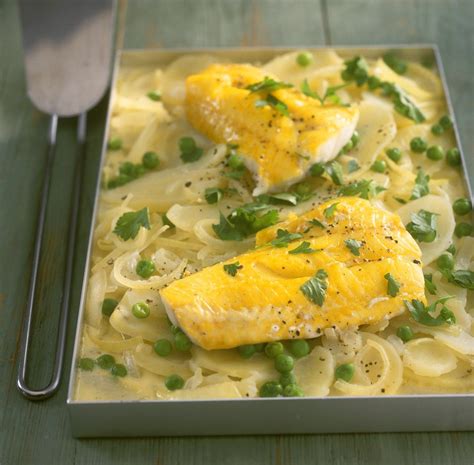 Smoked Haddock with Potatoes and Peas recipe | Eat Smarter USA