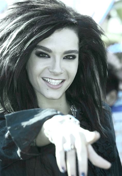 Bill Kaulitz, Tom Kaulitz, Soccer Boys, Emo Boys, Tokio Hotel Bill, Tokyo Hotels, Look At The ...