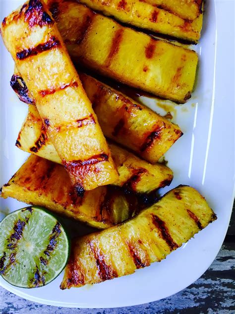 Spicy & Sweet Grilled Pineapple Spears + GIVEAWAY