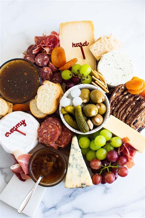 10 The Best Small For 4 Charcuterie Board Ideas