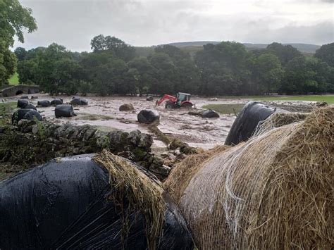 Flooding in North Yorkshire - Forage Aid