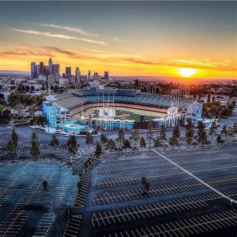 Dodger Stadium. | Dodgers baseball, Baseball stadium, Dodgers