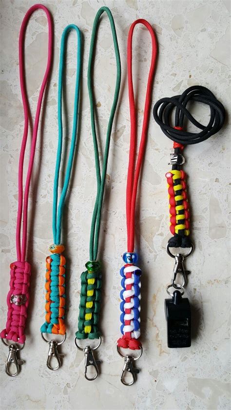 Paracord Lanyard with 1,2 or 3 colors | Paracord bracelet diy, Paracord diy, Cords crafts