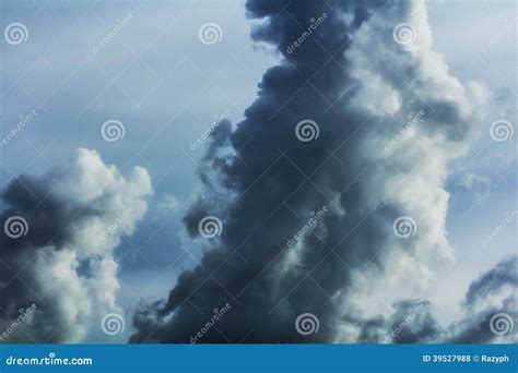 Storm clouds stock photo. Image of formation, dark, cloudscape - 39527988