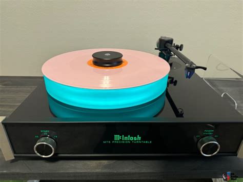 McIntosh MT5 Turntable Photo #4890001 - US Audio Mart