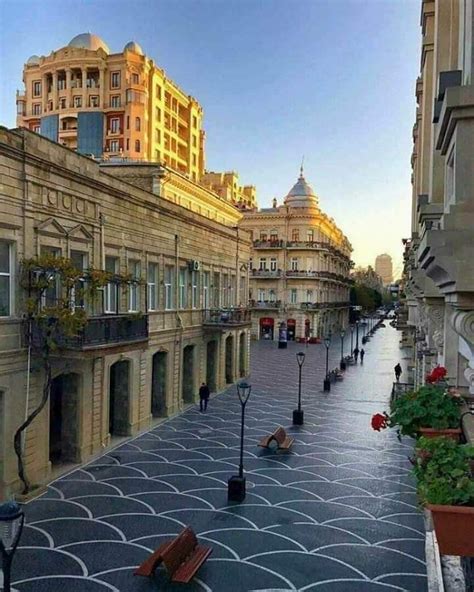 Nizami Street, Baku, Azerbaijan | Luoghi, Cultura