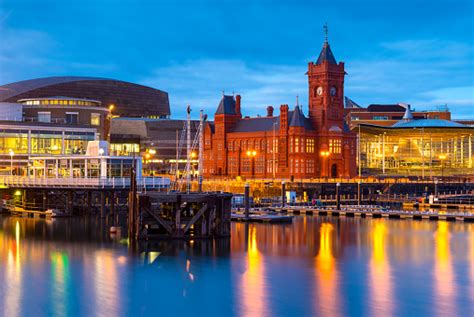 Cardiff Bay Wales Stock Photo - Download Image Now - Cardiff - Wales ...