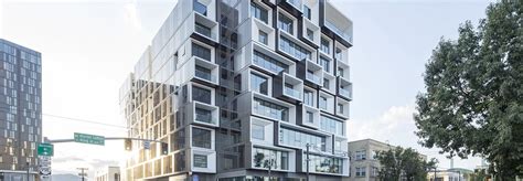 Staggered volumes help make Portland's Slate building an energy ...