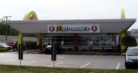 MCDONALD'S, Highland - 10326 Indianapolis Blvd - Menu, Prices ...