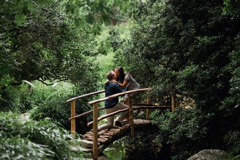 How to propose at Zilker Botanical Garden - Caitlin McWeeney Photography