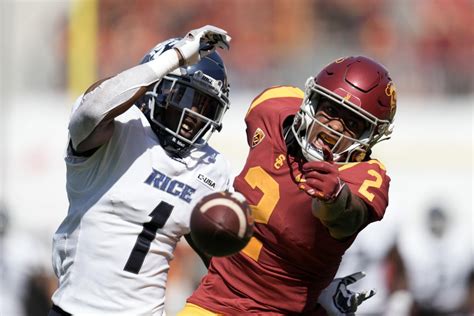 USC Football: Trojans Senior Wide Receiver Earning National Recognition ...