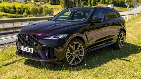 Jaguar F-pace: the crown jewel of 2023