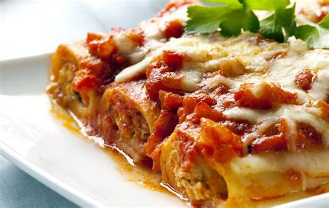 Ricetta Cannelloni di Crespelle con Ragù alla Bolognese - Il Club delle Ricette