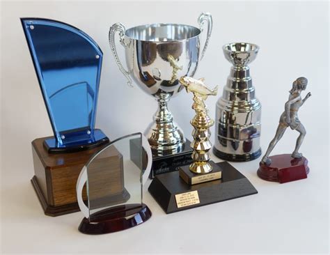 Awards & Trophies Abbotsford - Custom Medals & Plaques