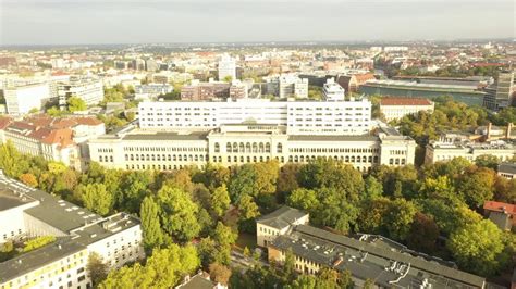 Campus Tour TU Berlin | เนื้อหาthe campus tuล่าสุด