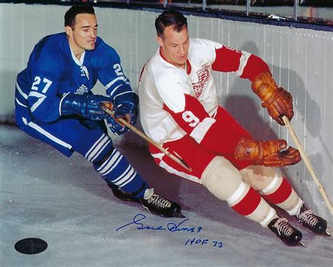 Gordie Howe Autographed Detroit Red Wings 8×10 Photo – House of Hockey