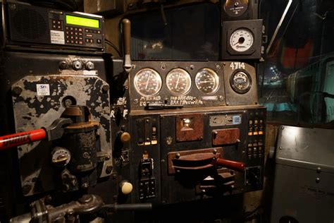 GP38 Inside : r/trains