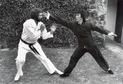 Bruce Lee slapping Robert Wall on the set of Enter the Dragon, 1973 ...