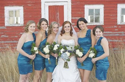 A Picturesque Prairie Wedding In Saskatchewan - Weddingbells