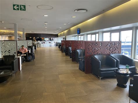 Review: South African Airways Premium Lounge Johannesburg (JNB) - Live and Let's Fly