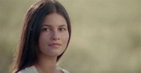 Remember The Girl With Akshaye Khanna In The Last Scene Of Dil Chahta Hai? Here’s What She’s Up ...