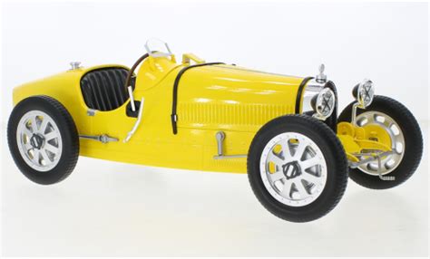 Bugatti 1/12 diecast model cars - Alldiecast.co.uk