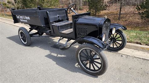 1925 Ford Model T Dump Truck | Raleigh Classic Car Auctions