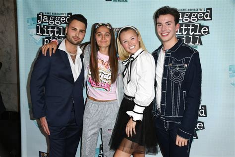 JoJo Siwa and Avery Cyrus Make Their Red Carpet Debut at the LA Premiere of "Jagged Little Pill ...