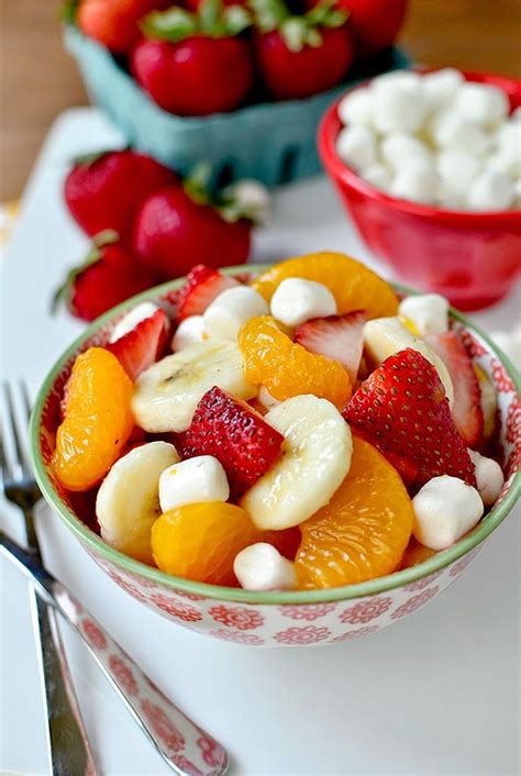 All About Women's Things: Fresh Fruit Salad Recipe - A Fast Healthy Breakfast and Dessert Idea