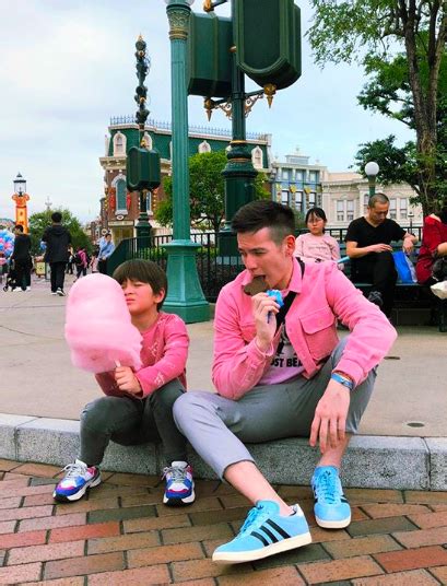 Jake Ejercito, Ellie bond in Hong Kong | Inquirer Entertainment