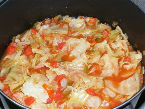 Dolly Parton Diet Cabbage Soup Recipe - Find Vegetarian Recipes