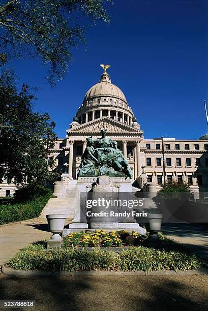 429 Mississippi State Capitol Stock Photos, High-Res Pictures, and Images - Getty Images