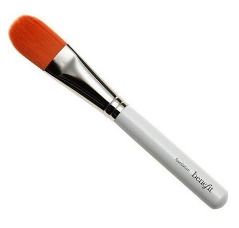 benefit Cosmetics Foundation Brush - Reviews | MakeupAlley