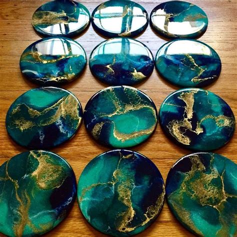 Made-to-order Hand-painted Wood Coaster Set Functional Art - Etsy | Arte in resina ...