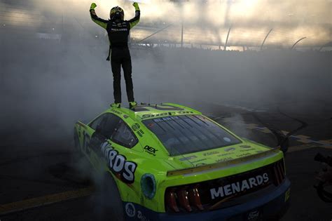 Ryan Blaney completes 2023 Ford NASCAR title sweep with maiden Cup ...