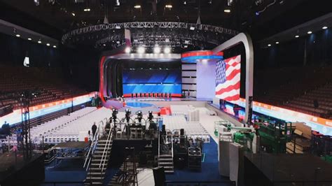 Democratic debate stage set in timelapse footage Video - ABC News