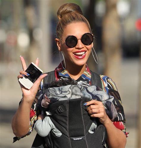 Beyonce And Blue Ivy Show Some Skin In NYC (PHOTOS) | Global Grind ...