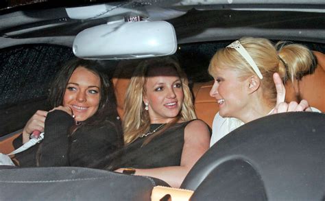 Paris Hilton Recreates Iconic Britney Spears and Lindsay Lohan Photo