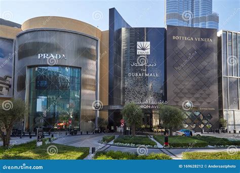 Dubai Mall, Luxury Shopping Center Fashion Avenue Entrance in a Sunny Day Editorial Photography ...