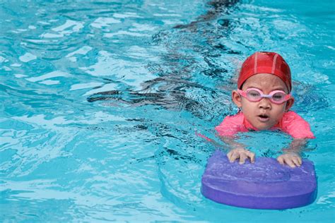 Swimming For Beginners: Safety and Equipment Checklist | All-Safe Pool