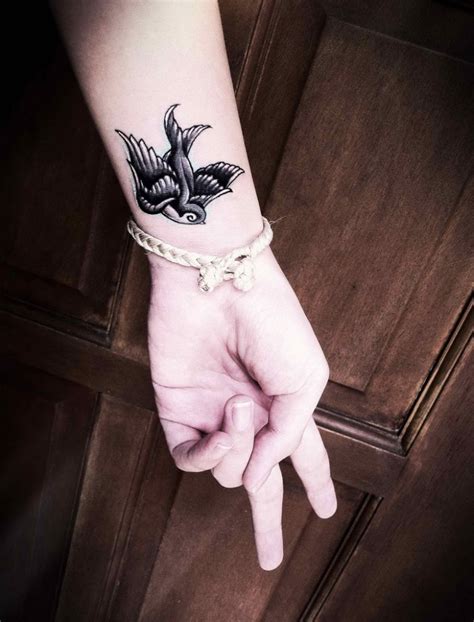 70 Cute Wrist Tattoos for Girls