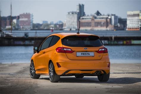 Ford reveals limited-run Fiesta ST Performance Edition