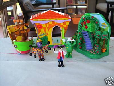 THE WIGGLES HOUSE PLAYSET TOY Plays Theme Music - Perfect for Wiggles Figures | #250743275